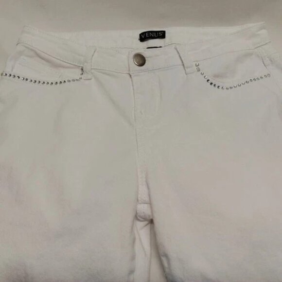 Venus Jeans Women's Size 10 White Embroidered Rhinestone Bling Ankle Crop GUC - Picture 11 of 11